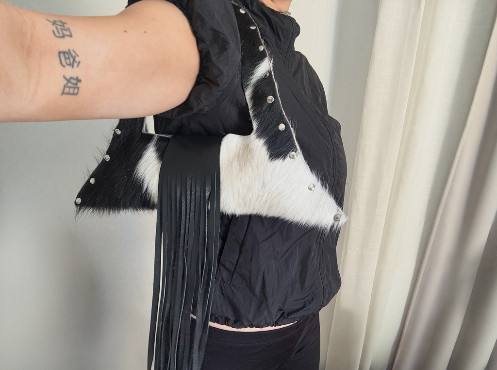 COW FRINGE BAG 001