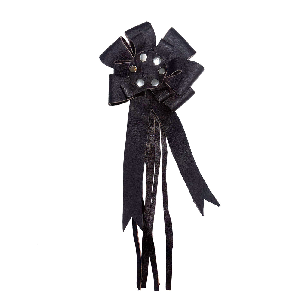 BROWN BROOCH / CHARM