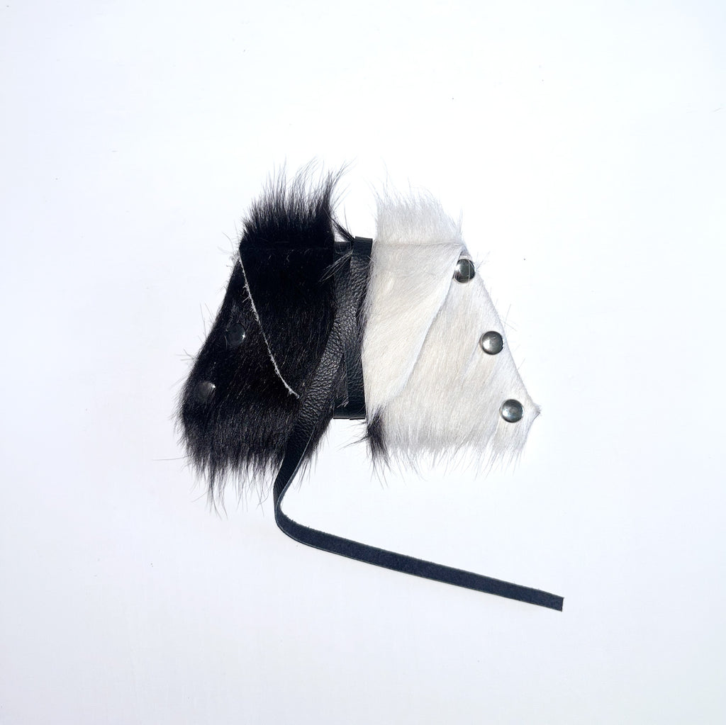 COW SMALL POUCH / AIRPOD CASE
